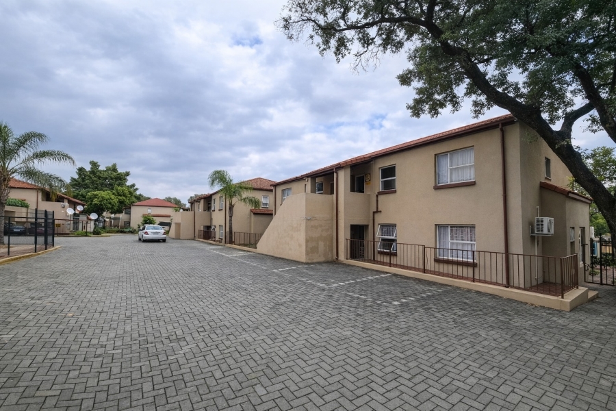 2 Bedroom Property for Sale in Safari Gardens North West